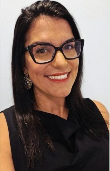 Diretora de Assuntos Institucionais e Culturais