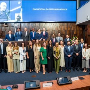 Sessão Solene na ALERJ homenageia o Dia Nacional da Defensoria Pública