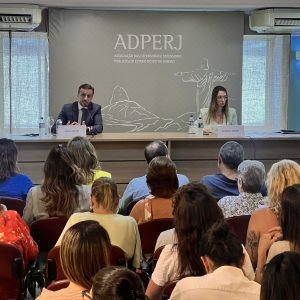 ADPERJ realiza debate entre candidatos ao cargo de Defensor Público-Geral do Estado do Rio de Janeiro