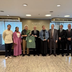 ADPERJ recebe o deputado federal Chico Alencar
