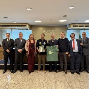 ADPERJ recebe o deputado federal Daniel Soranz