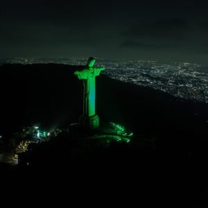 Monumentos são iluminados de verde para celebrar o Dia da Defensoria Pública