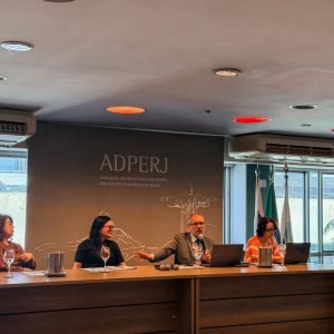 Reunião com aposentados reforça compromisso com a defesa de direitos