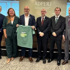 ADPERJ recebe o deputado estadual Fred Pacheco