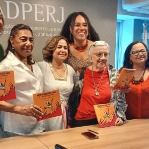 ADPERJ recebe lançamento de obra literária da associada Eufrásia Maria Souza das Virgens